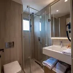 Teuta 4*