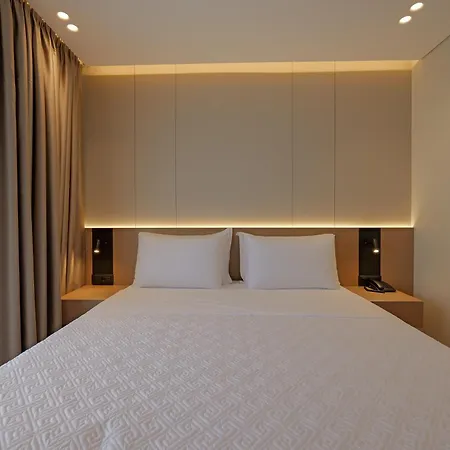 Teuta Hotel