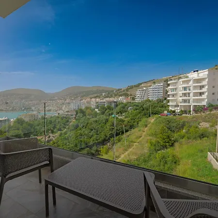 Teuta Hotel 4*
