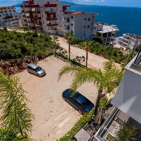 Teuta Hotel