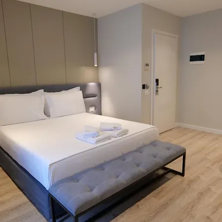 Teuta Hotel 4*