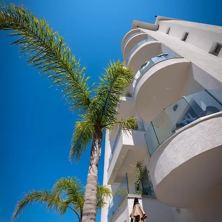 Teuta Hotel Sarandë