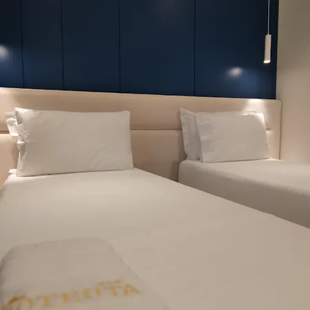 Hotel Teuta 4*
