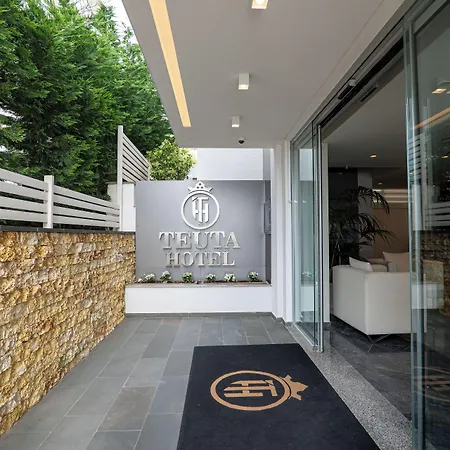 Teuta Hotel 4*